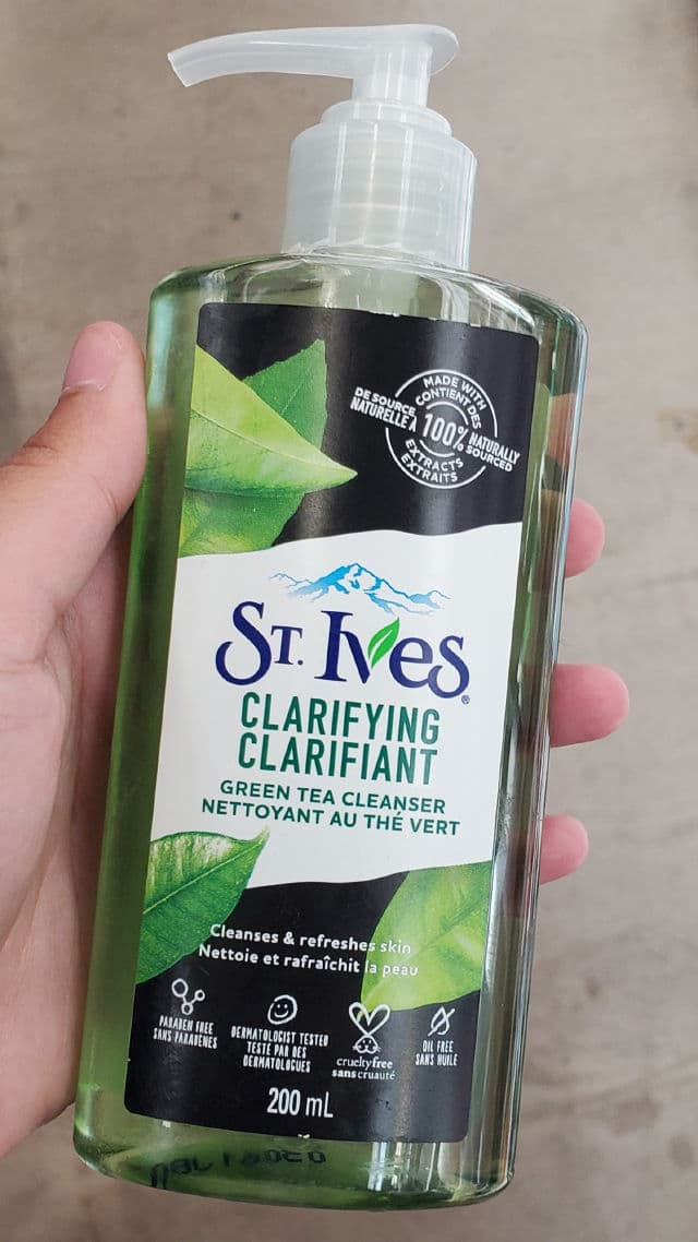 St. Ives Clarifying Green Tea Cleanser review photo by hiraethsal