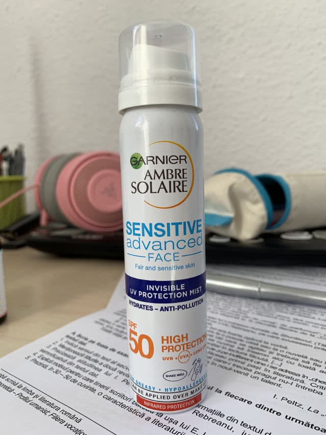 Garnier Ambre Solaire Sensitive Advanced Hydrating Face Sun Cream Mist SPF50 review photo by irinuk