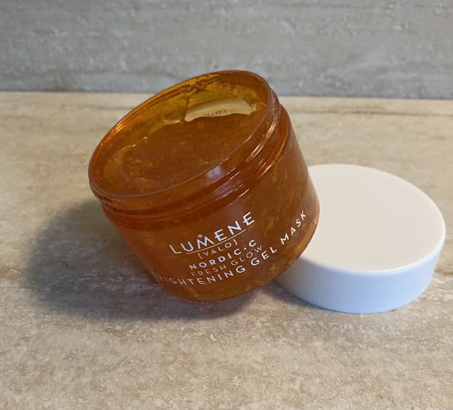 Lumene Nordic-C Fresh Glow Brightening Gel Mask review photo by Theskincarebartender