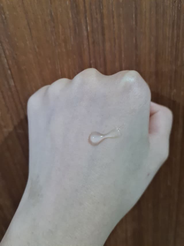 BENTON Aloe Propolis Soothing Gel review photo by sarahlicious