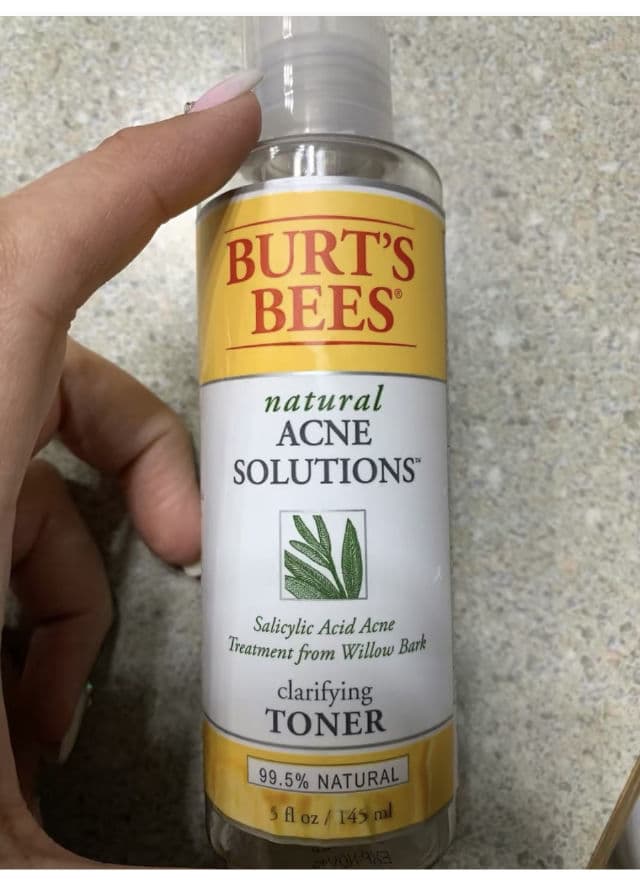 Burt's Bees Natural Acne Solutions Clarifying Toner review photo by maggie26