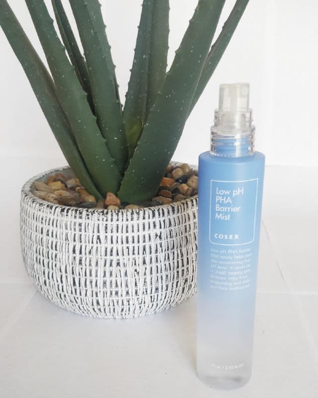 COSRX Low pH PHA Barrier Mist review photo by mskinmskin