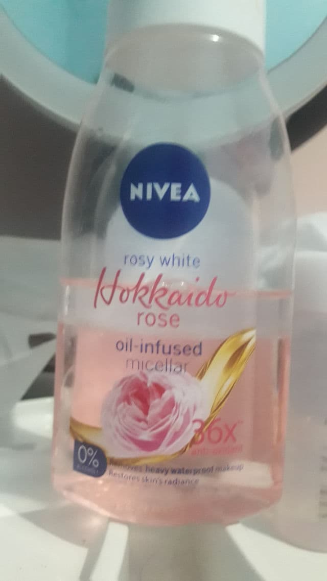 Nivea Fair & Glow Hokkaido Rose MicellAIR Cleanser review photo by nadiyahfrht