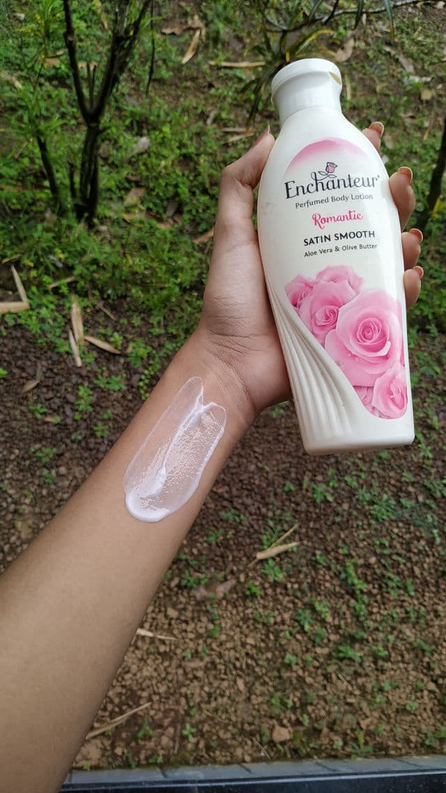 Enchanteur Romantic Hand & Body Lotion review photo by thelittlegirlblogs