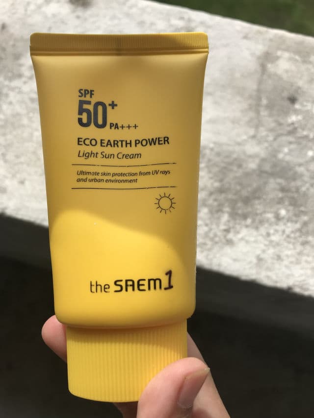 THE SAEM Eco Earth Power No Sebum Sun Cream review photo by njla