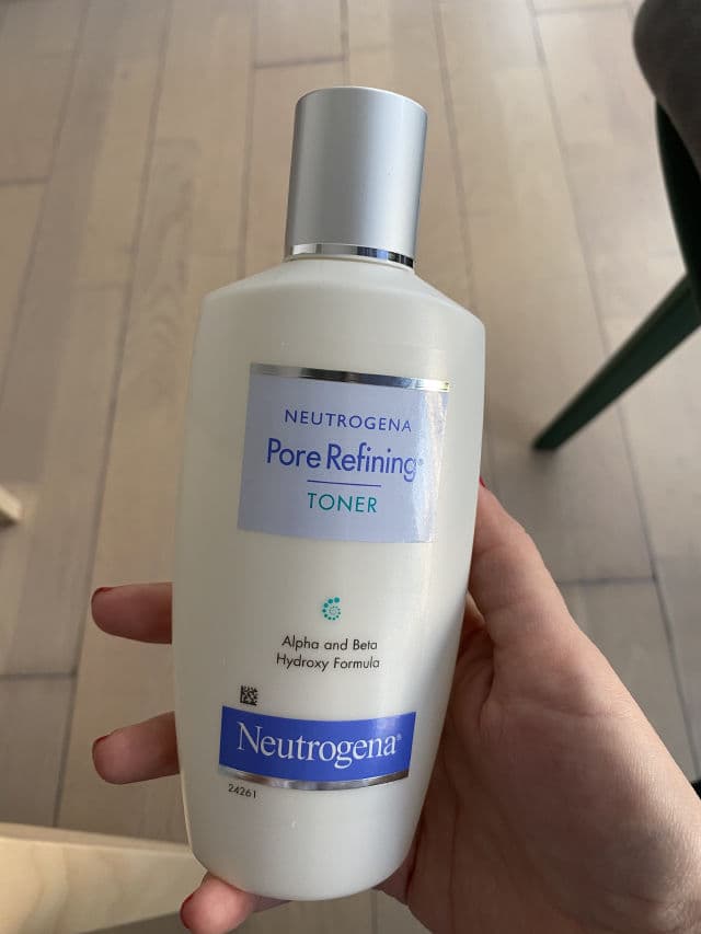 Neutrogena Pore Refining Toner, Alpha and Beta Hydroxy Formula review photo by nurg