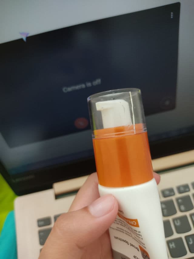 Dermaction Plus by Watsons Advanced Sun Water Drop Cream Gel SPF50 review photo by nyannieee