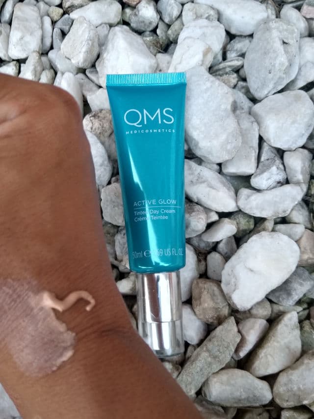 QMS Medicosmetics Active Glow Tinted Day Cream review photo by redlaundrybeauty