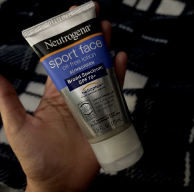 Neutrogena Sport Face Sunblock Lotion SPF 70+ review photo by risy