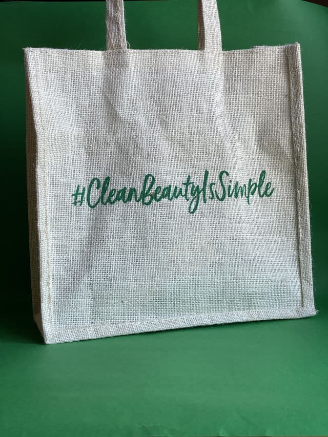 Simple Kind To Skin Cleansing Facial Wipes review photo by riyaarolkar