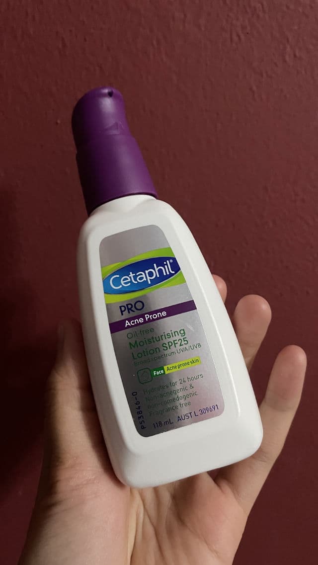 Cetaphil PRO Acne-Prone Skin Moisturizing Lotion review photo by sharonnn