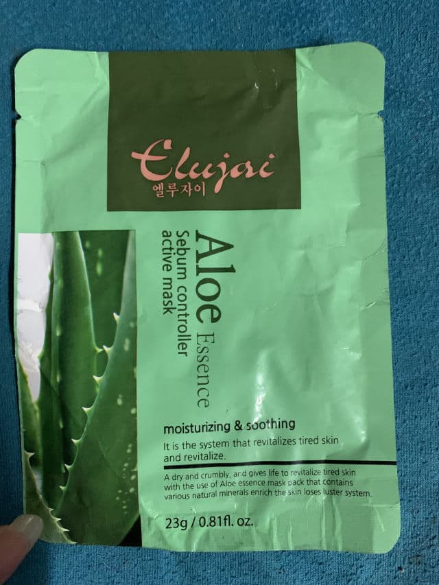 Elujai Aloe Essence Sebum Controller Active Mask review photo by Kirstenchan