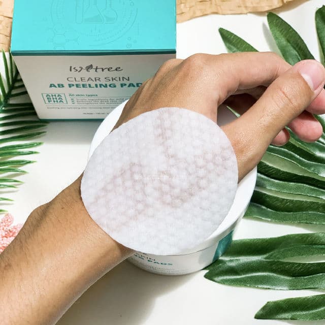 ISNTREE Clear Skin AB Peeling Pads review photo by skincarebykaye