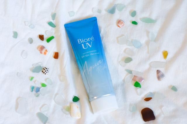 UV Aqua Rich Watery Essence SPF 50+ PA ++++ product review