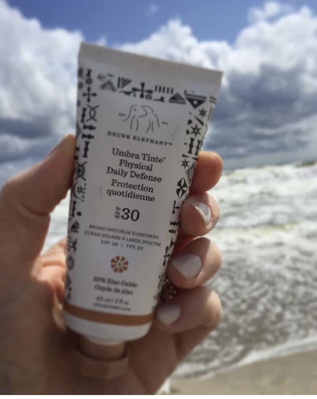 Drunk Elephant Umbra Tinte Physical Daily Defense SPF 30 review photo by skincareismyworld