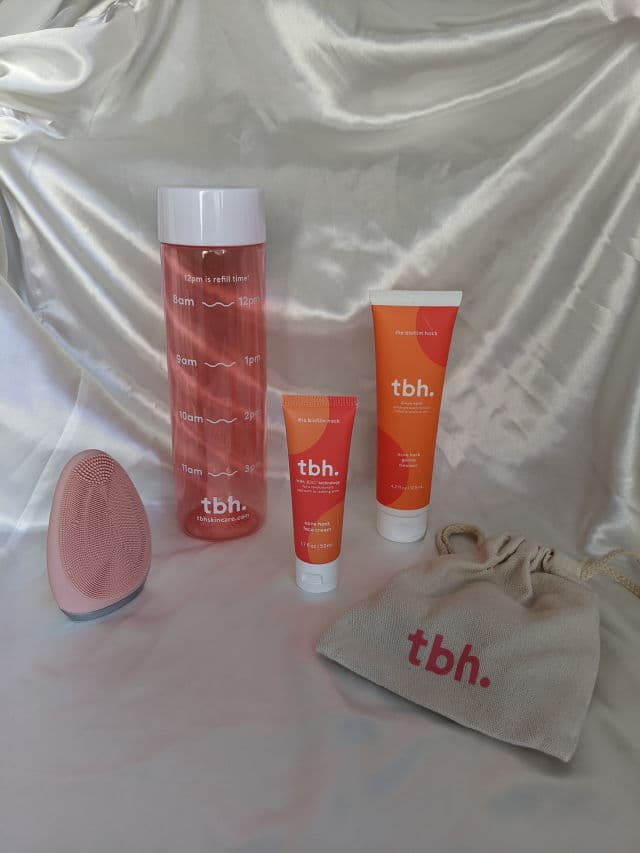 tbh. Acne Hack Cream review photo by skinwithfel