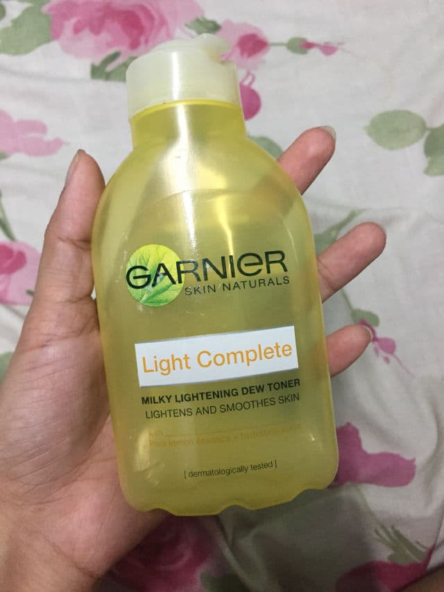 Garnier Light Complete Milky Lightening Dew Toner review photo by Aubreyy
