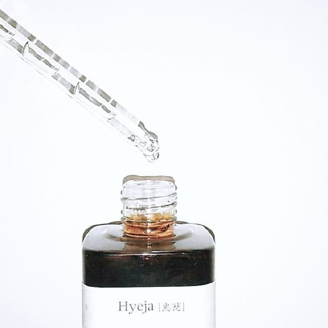 HYEJA Vegan Yuja Vitamin C Brightening Serum review photo by sunflower2550