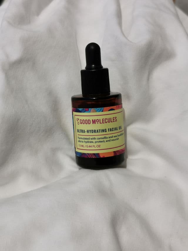 Good Molecules Ultra-Hydrating Facial Oil review photo by thisseba