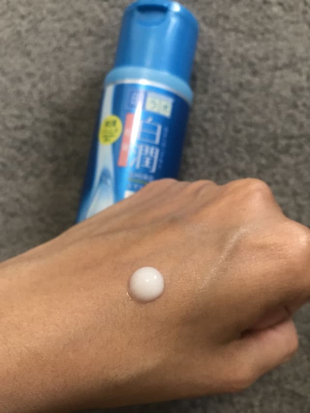 Hada Labo Shirojyun Moisture Milk review photo by Ruthieandskincare