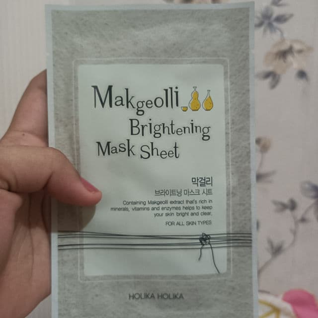 HOLIKA HOLIKA Makgeolli Brightening Mask Sheet review photo by tribuanartd