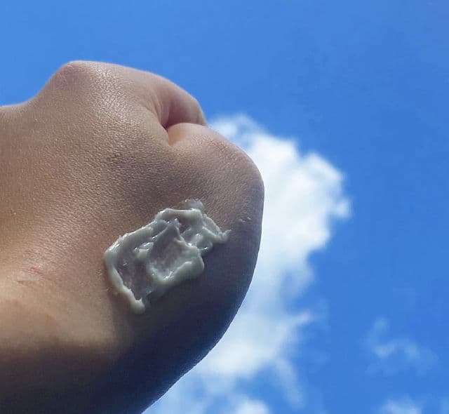 CELIMAX The Real Noni Ultimate Eye Cream review photo by watermelons