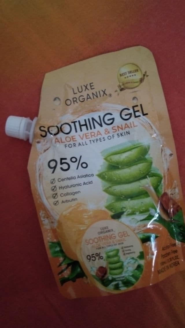 Luxe Organix Aloe Vera and Snail Soothing Gel review photo by yunisiunni