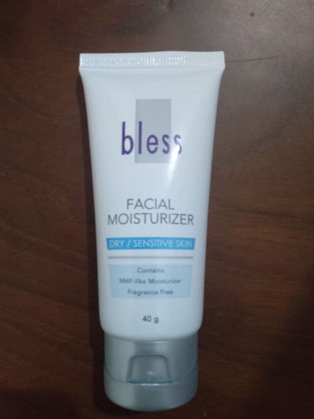 Bless Sensitive Skin Moisturizer review photo by zhaza