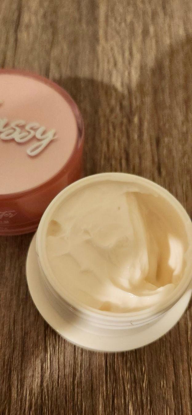 Pretty Filter Glassy Skin Balm product review