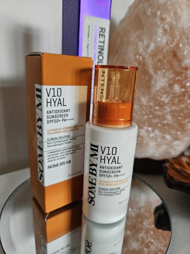 Some By Mi V10 Hyal Antioxidant Sunscreen SPF50+ PA++++ review photo by Chelc