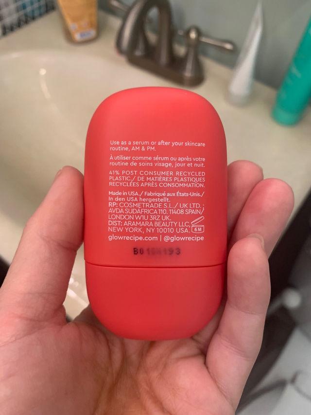 Glow Recipe Strawberry BHA Pore-Smooth Blur Drops review photo by ReneeEgan